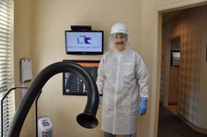 spraying systems that electrify a disinfectant solution